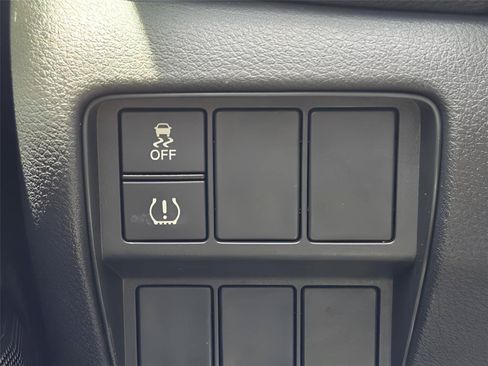 Used 2018 Honda CR-V LX image 19