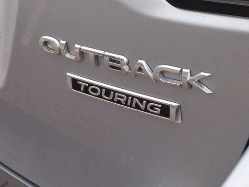 Used 2023 Subaru Outback Touring image 12