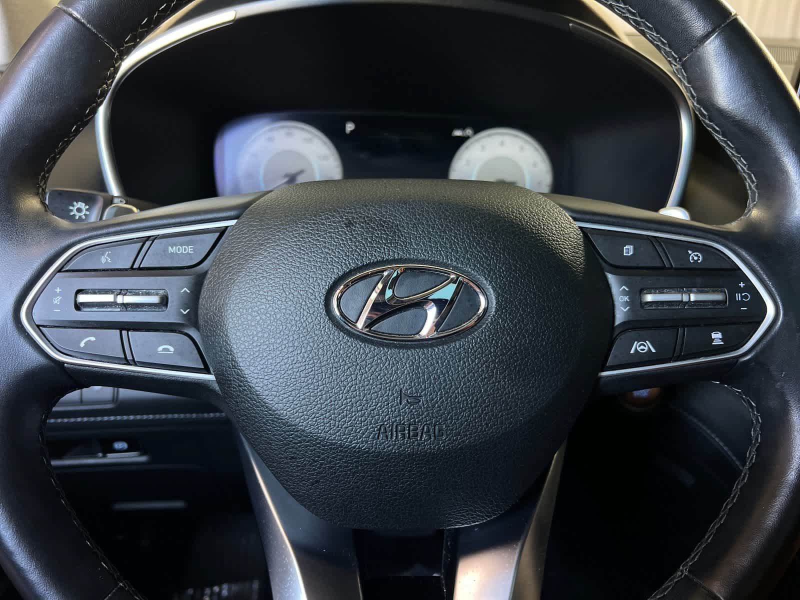 Used 2022 Hyundai Santa Fe Limited FWD image 25