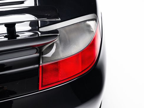 Used 2003 Porsche 911 Turbo AWD/4WD image 40