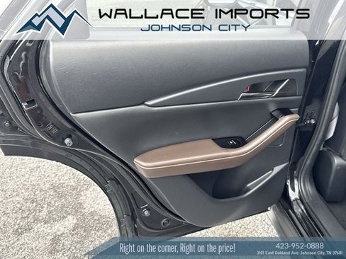 Used 2022 MAZDA CX-30 AWD 2.5 S w/ Premium Package image 34