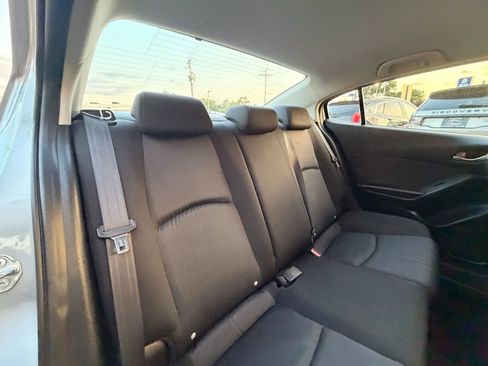 Used 2015 MAZDA MAZDA3 i Sport FWD image 25