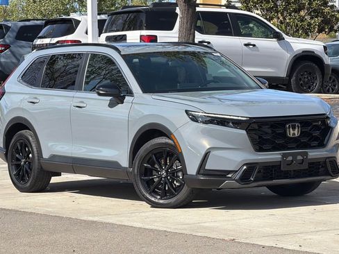 Used 2025 Honda CR-V Sport image 2