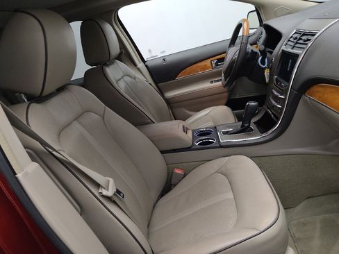 Used 2015 Lincoln MKX FWD w/ Equipment Group 102A image 21