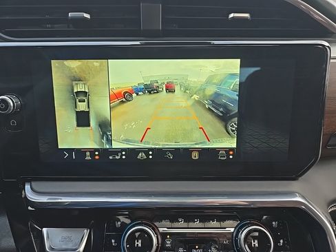 Used 2025 GMC Sierra 2500 Denali Ultimate image 28