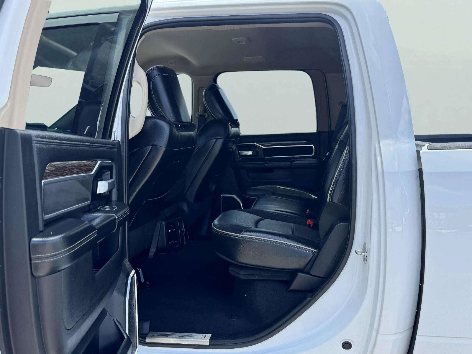 Used 2021 RAM 2500 Laramie AWD/4WD image 35