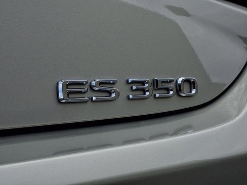Used 2025 Lexus ES 350 w/ Premium Package FWD image 30