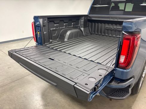 New 2026 GMC Sierra 1500 Denali w/ Denali Reserve Package image 18