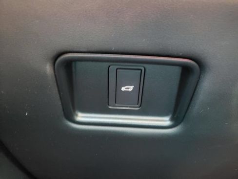 Used 2025 Land Rover Range Rover SE AWD/4WD image 29