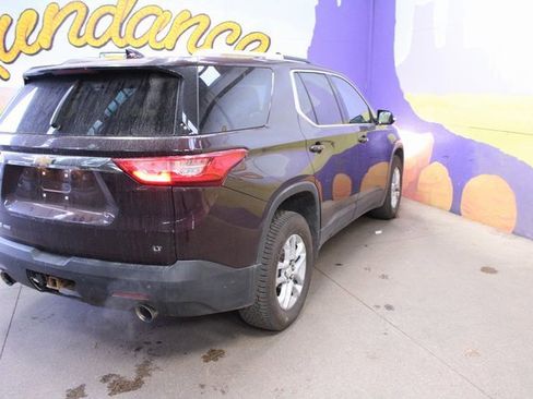 Used 2018 Chevrolet Traverse LT image 7