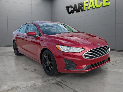 Used 2020 Ford Fusion SE FWD image 4