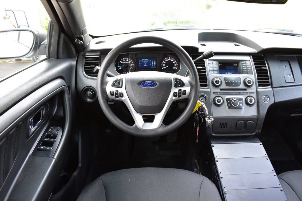 Used 2018 Ford Taurus Police Interceptor AWD image 23