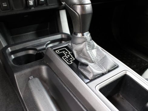 Used 2021 Toyota Tacoma TRD Sport image 49