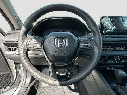 New 2025 Honda Accord SE image 8