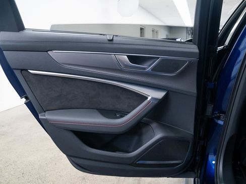 Used 2021 Audi RS 6 image 22