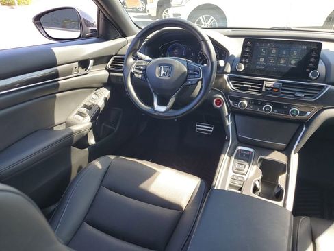 Used 2022 Honda Accord Sport image 11