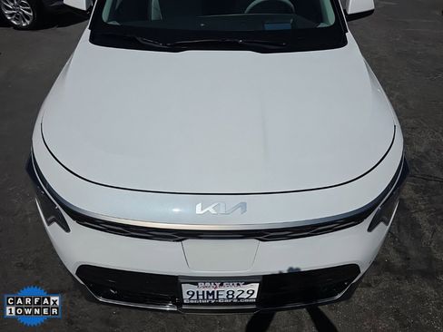 Used 2023 Kia Niro Wave image 94
