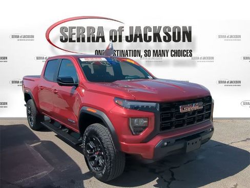 Used 2024 GMC Canyon Elevation w/ Elevation Premium Package image 2