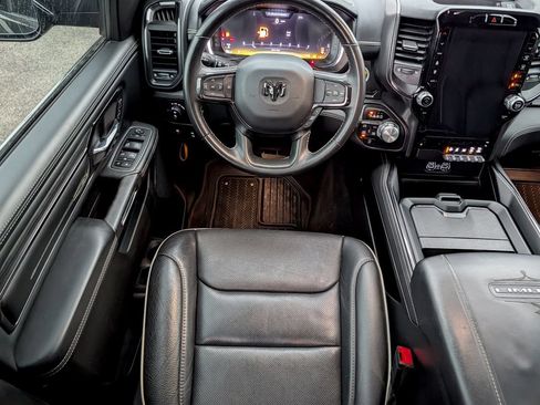 Used 2023 RAM 1500 Limited AWD/4WD image 11