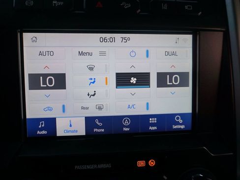 Used 2020 Ford F250 Lariat w/ Lariat Ultimate Package AWD/4WD image 10