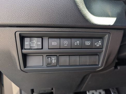 New 2026 Toyota Tundra SR5 AWD/4WD image 23