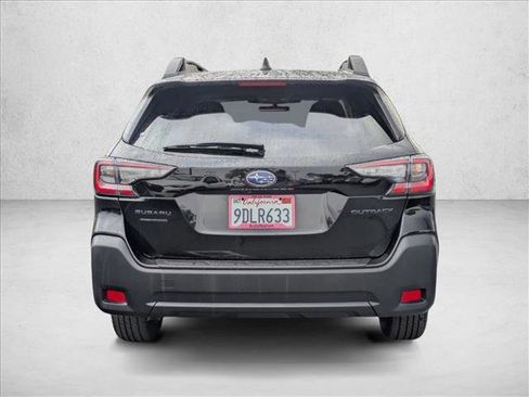 Certified 2023 Subaru Outback Onyx Edition image 7