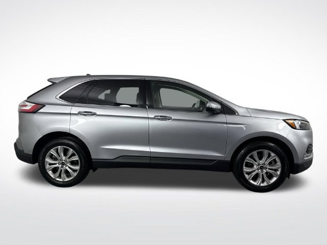Used 2023 Ford Edge Titanium AWD/4WD image 35