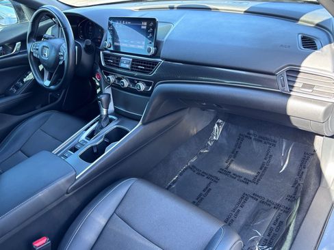 Certified 2022 Honda Accord Sport image 13