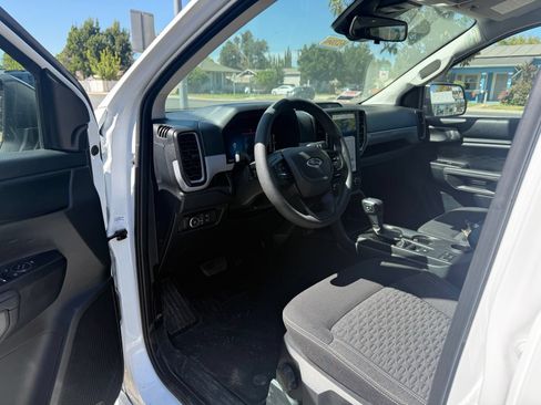 Used 2026 Ford Ranger XL w/ Trailer Tow Package RWD image 9
