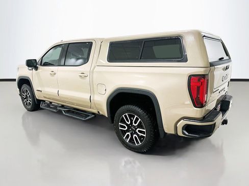 Used 2023 GMC Sierra 1500 AT4 AWD/4WD image 5