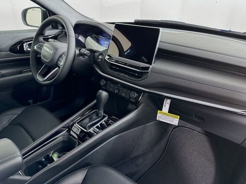 New 2026 Jeep Compass Limited image 34