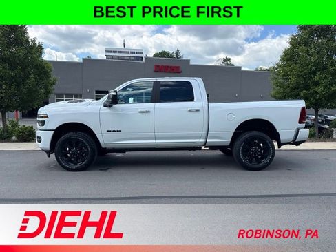 New 2026 RAM 2500 Laramie AWD/4WD image 4