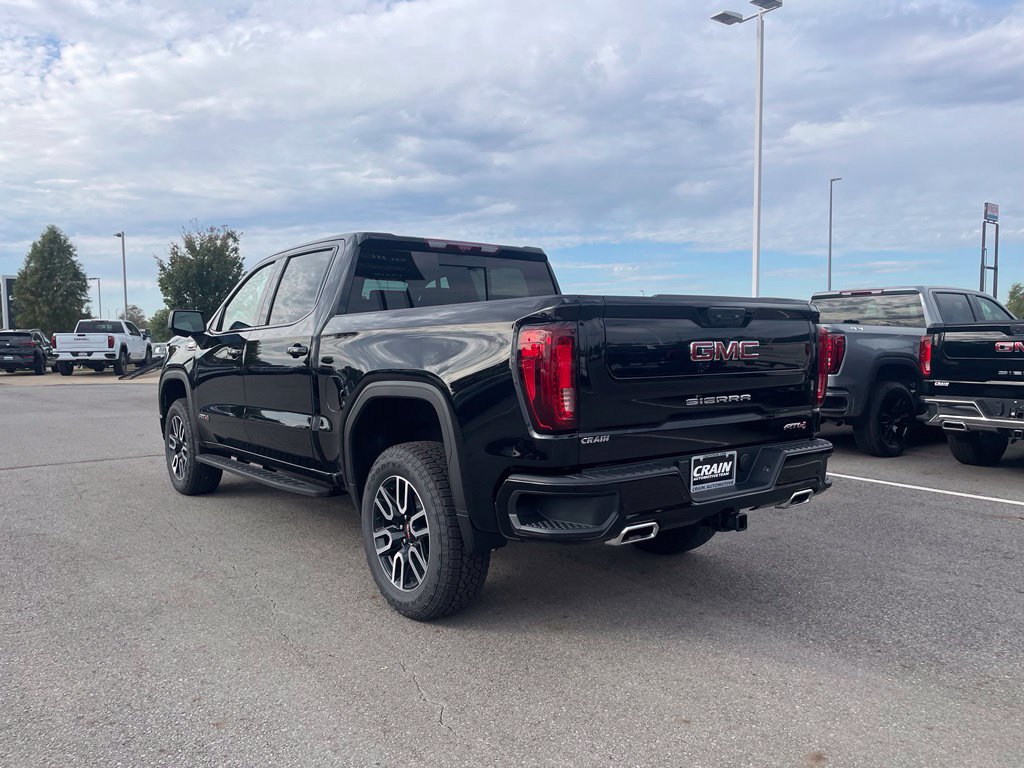 New 2026 GMC Sierra 1500 AT4 w/ AT4 Premium Package AWD/4WD image 9
