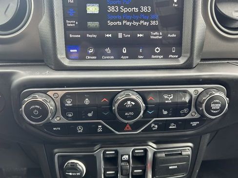 Used 2023 Jeep Wrangler Unlimited Sport AWD/4WD image 21