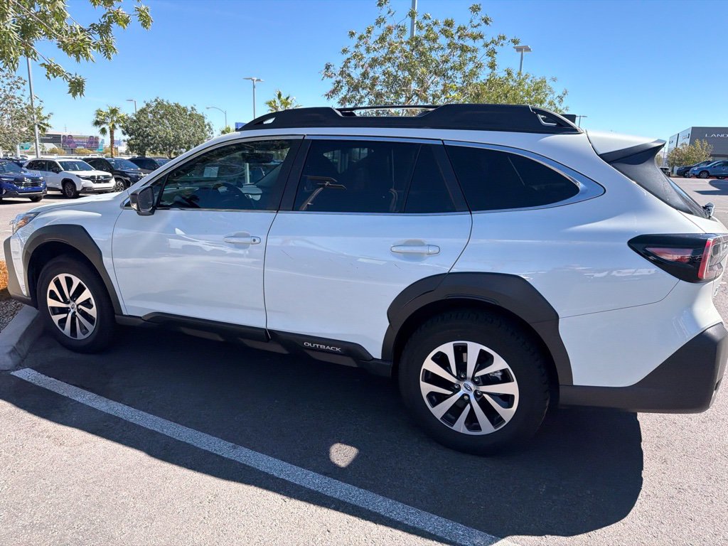 Used 2025 Subaru Outback w/ Popular Package #1A AWD/4WD image 30