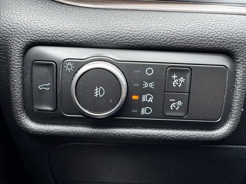 Used 2020 Ford Explorer Limited w/ Class III Trailer Tow Package image 23