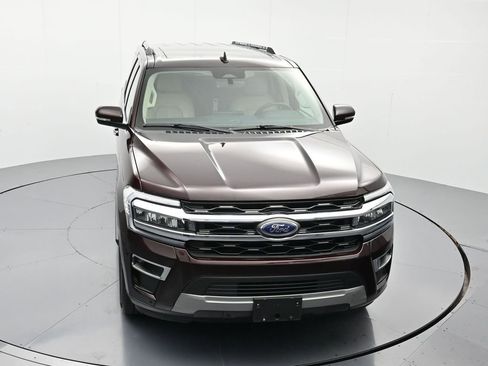 Used 2024 Ford Expedition Max Limited image 32