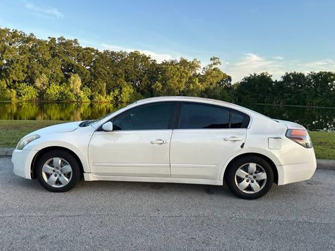 Used 2007 Nissan Altima 2.5 S w/ Convenience Pkg FWD image 3