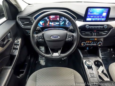 Certified 2022 Ford Escape SE w/ Cold Weather Package FWD image 13