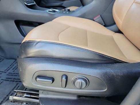 Used 2019 GMC Terrain SLT w/ Preferred Package image 12