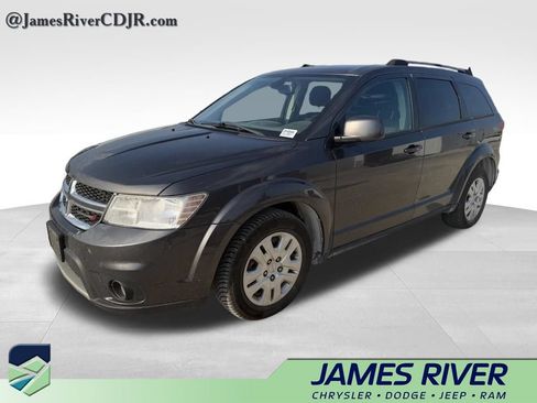 Used 2019 Dodge Journey SE w/ Premium Group FWD image 2