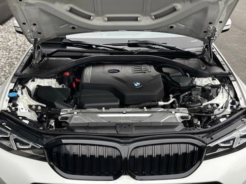 Used 2023 BMW 330i xDrive Sedan w/ M Sport Package image 67