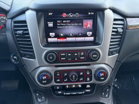 Used 2015 GMC Yukon XL Denali w/ Premium Package image 25