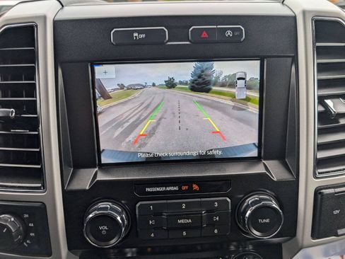 Used 2019 Ford F150 Lariat AWD/4WD image 17