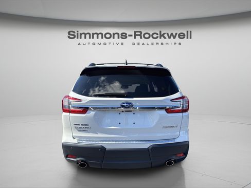 Used 2024 Subaru Ascent Premium w/ Convenience Package AWD/4WD image 4