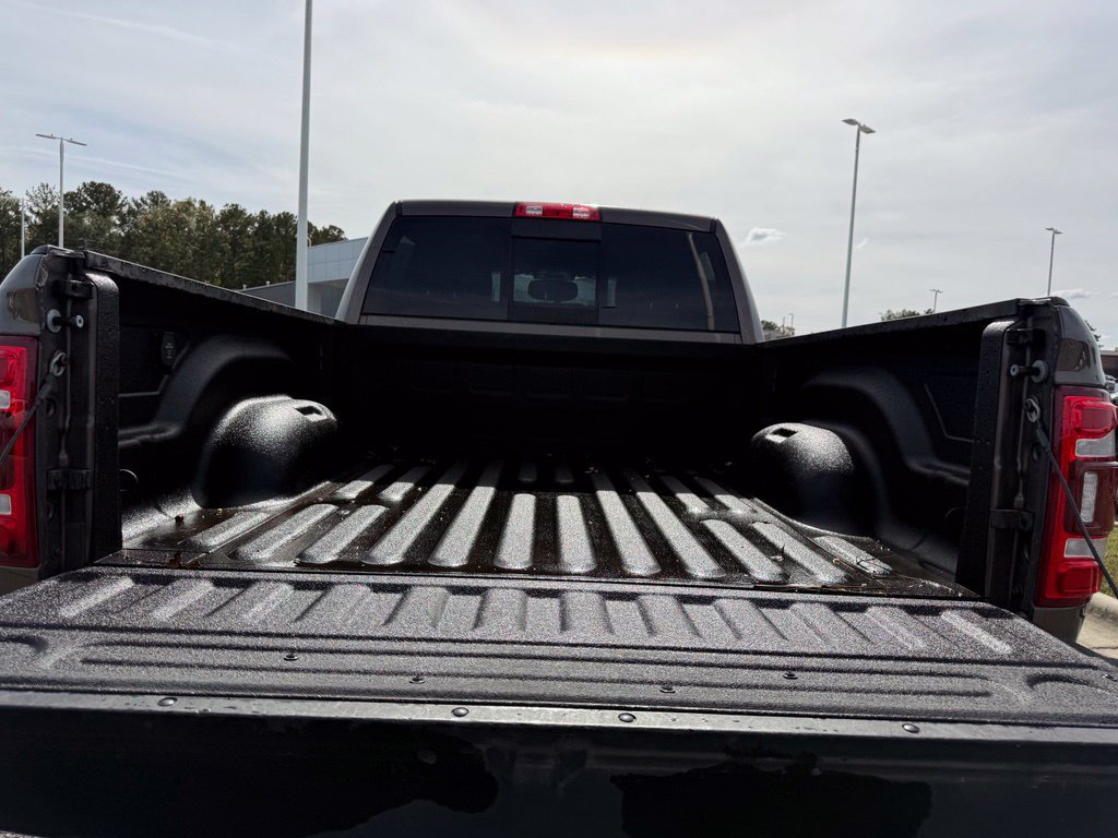Used 2021 RAM 2500 Big Horn w/ Level 2 Equipment Group AWD/4WD image 20