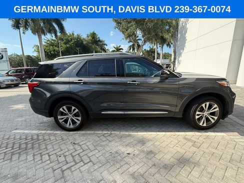 Used 2020 Ford Explorer Platinum w/ Premium Technology Package AWD/4WD image 10