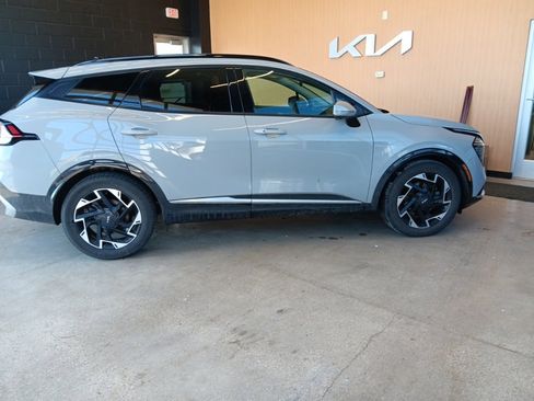 Certified 2023 Kia Sportage SX image 16