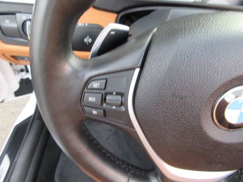 Used 2019 BMW 440i Convertible w/ Convenience Package image 40