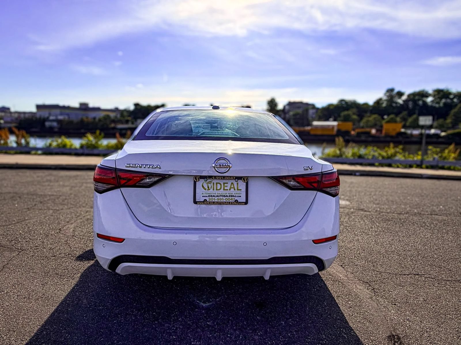 Used 2023 Nissan Sentra SV FWD image 5